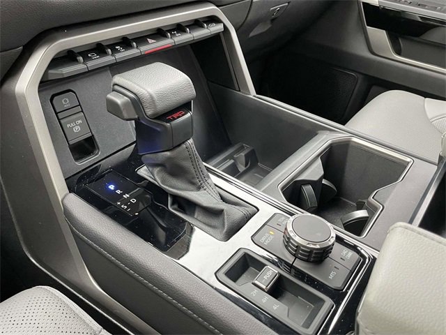 Used 2025 Toyota Tundra Limited image 30