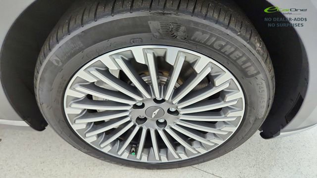 Used 2024 Genesis G80 image 56