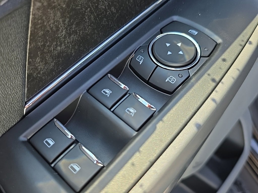 New 2025 Ford F150 Lightning XLT image 8