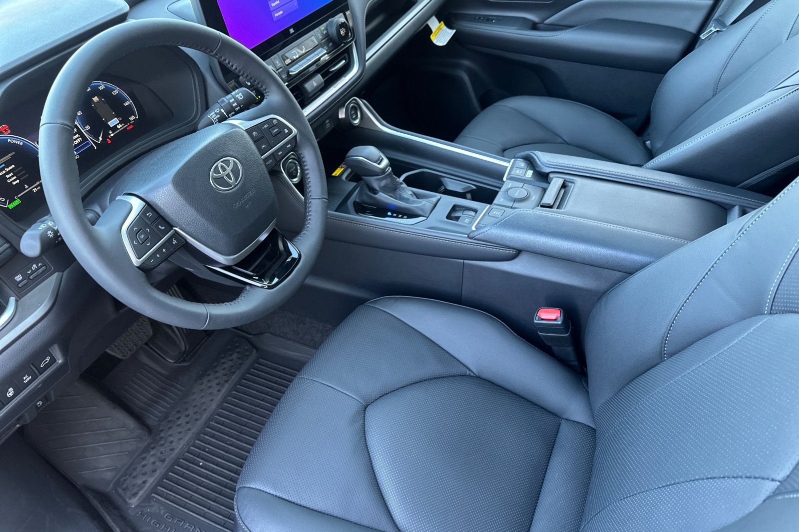 New 2026 Toyota Grand Highlander AWD Hybrid image 10