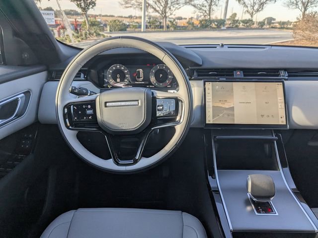 New 2026 Land Rover Range Rover Velar S AWD/4WD image 13