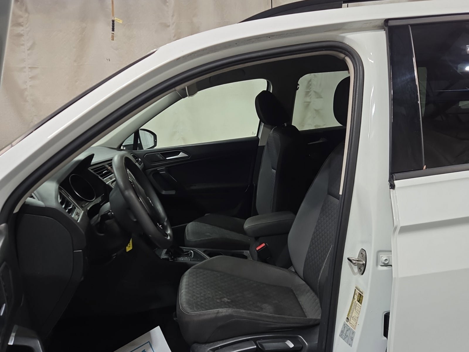 Used 2021 Volkswagen Tiguan S FWD image 13