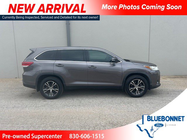 Used 2019 Toyota Highlander LE
