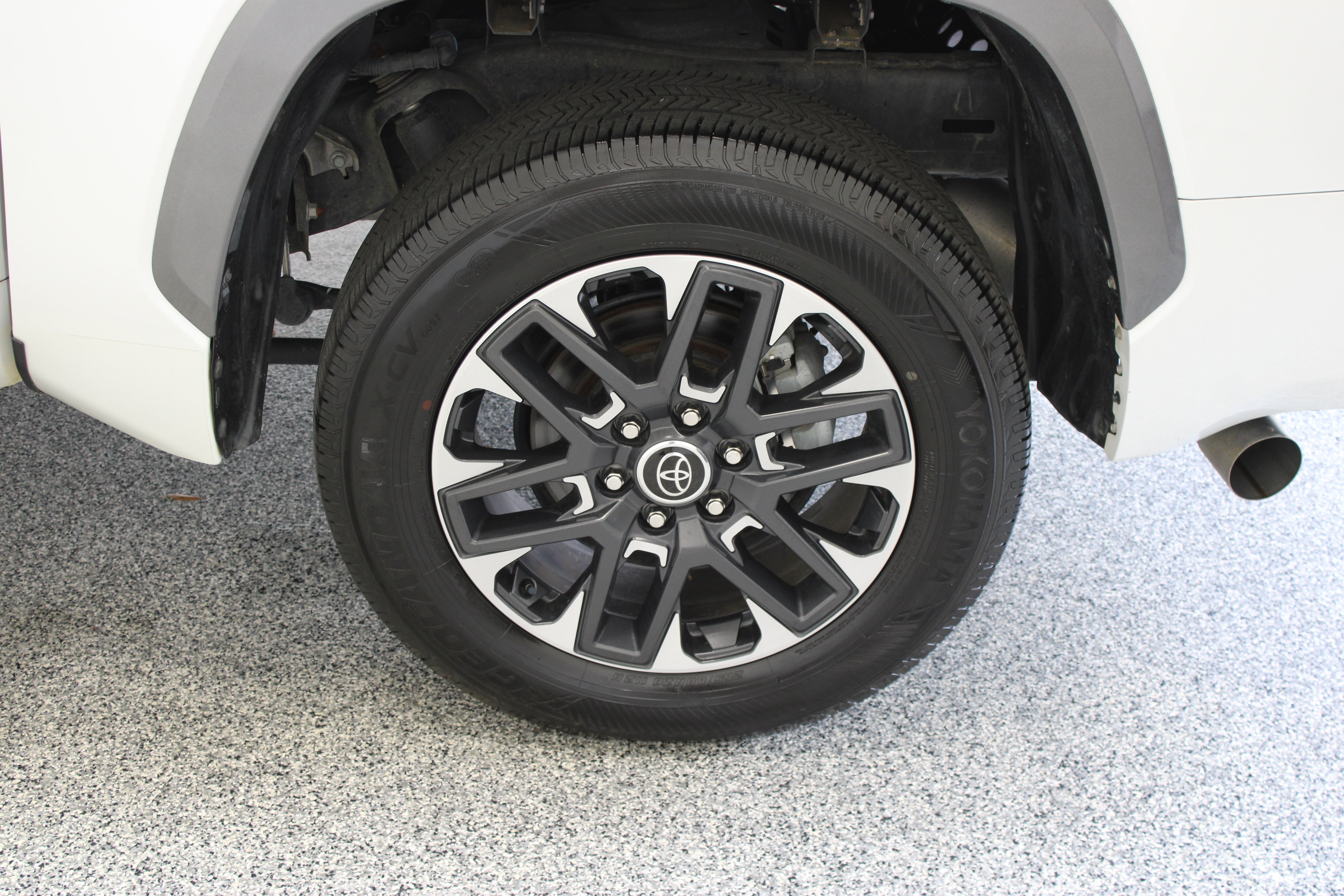 Used 2024 Toyota Tundra Limited RWD image 11