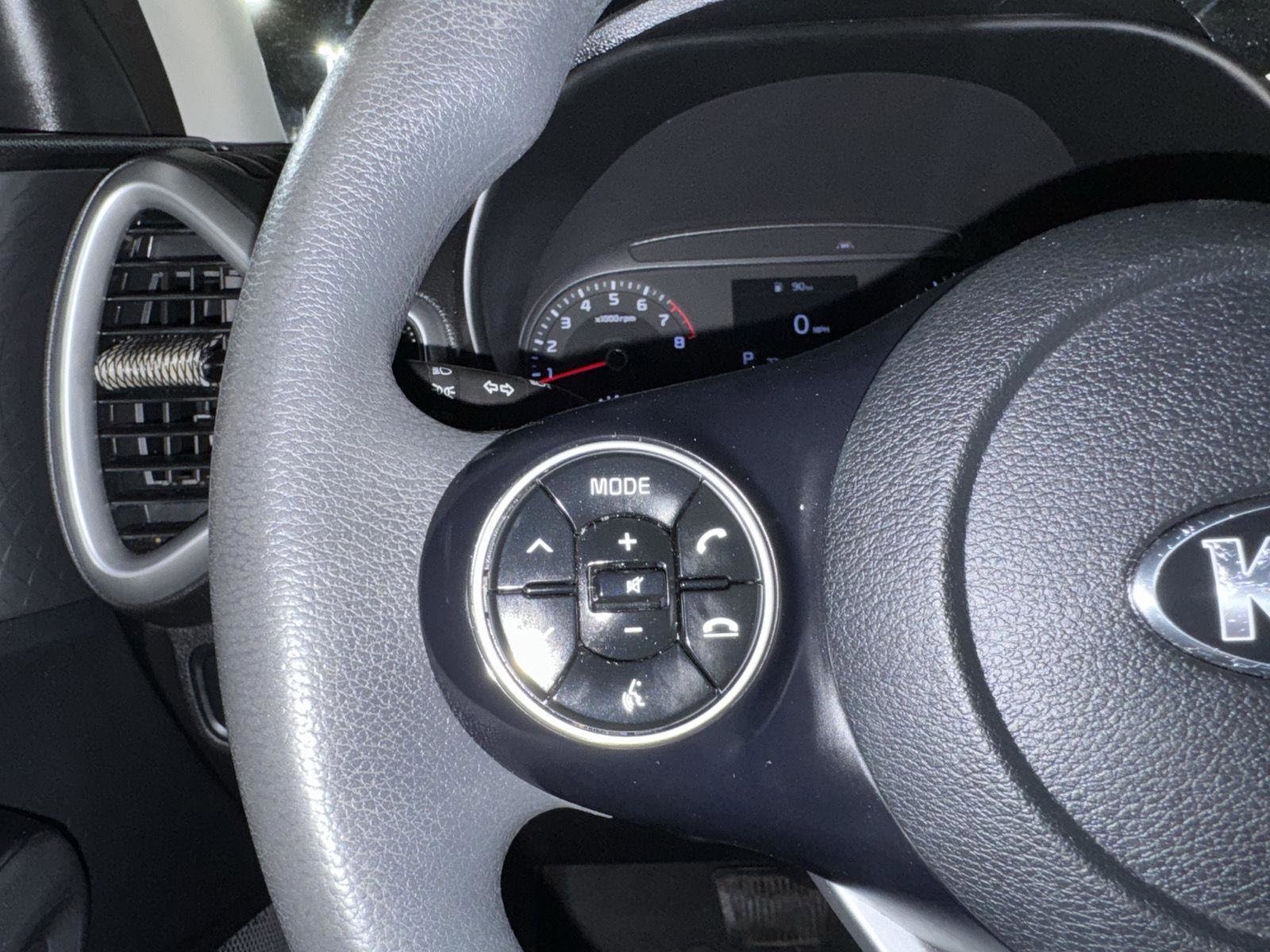 Used 2021 Kia Soul S FWD image 27