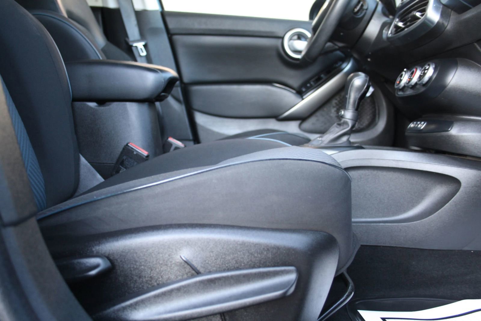 Used 2018 FIAT 500X Pop w/ Popular Equipment Group image 15