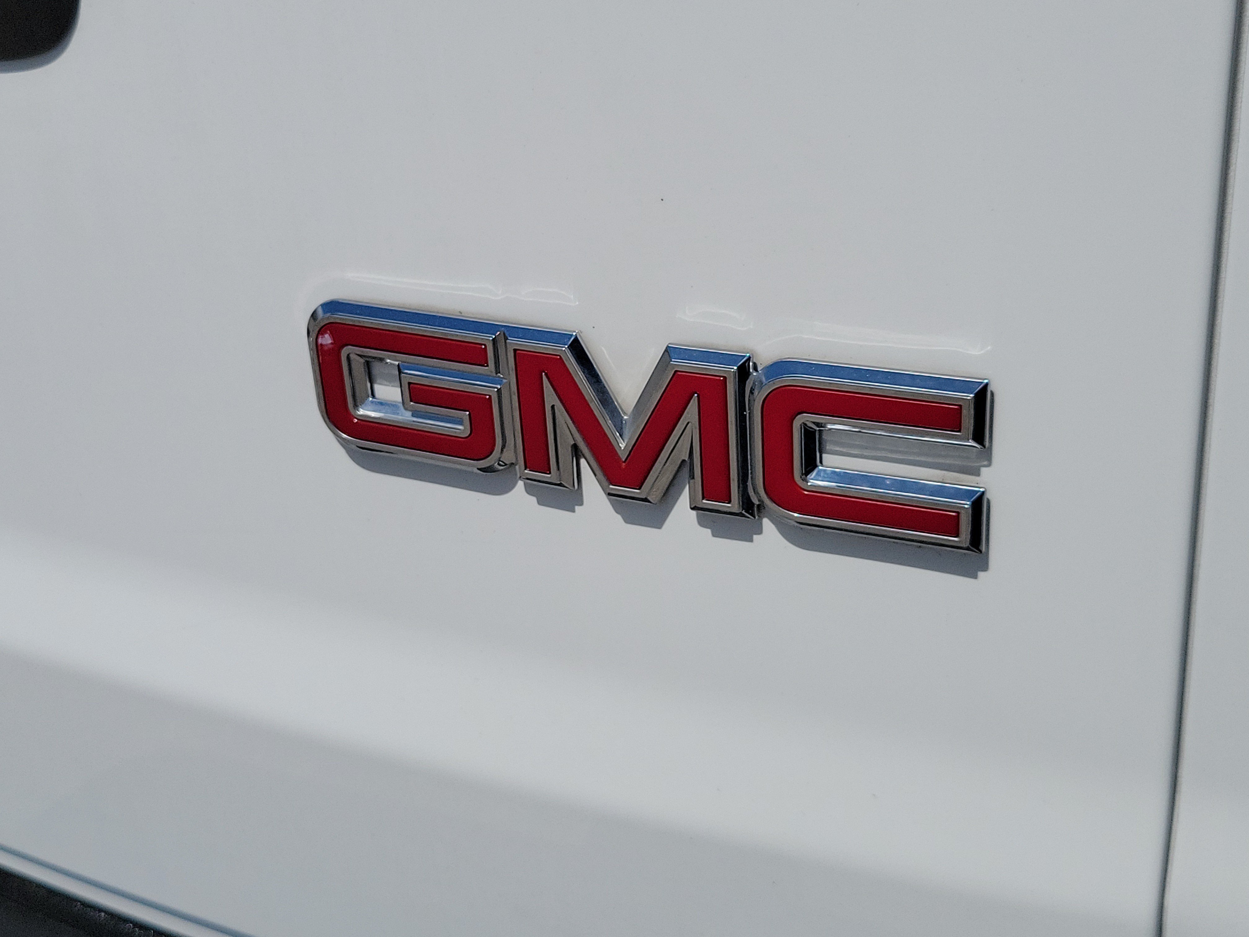 Used 2024 GMC Savana 2500 w/ Driver Convenience Package RWD image 29