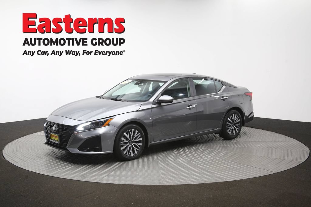 Used 2023 Nissan Altima 2.5 SV w/ SV Premium Package FWD image 56