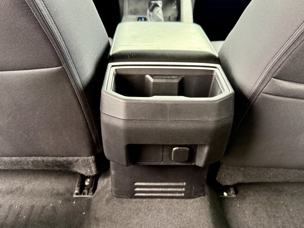 Used 2024 Toyota Tacoma SR image 15