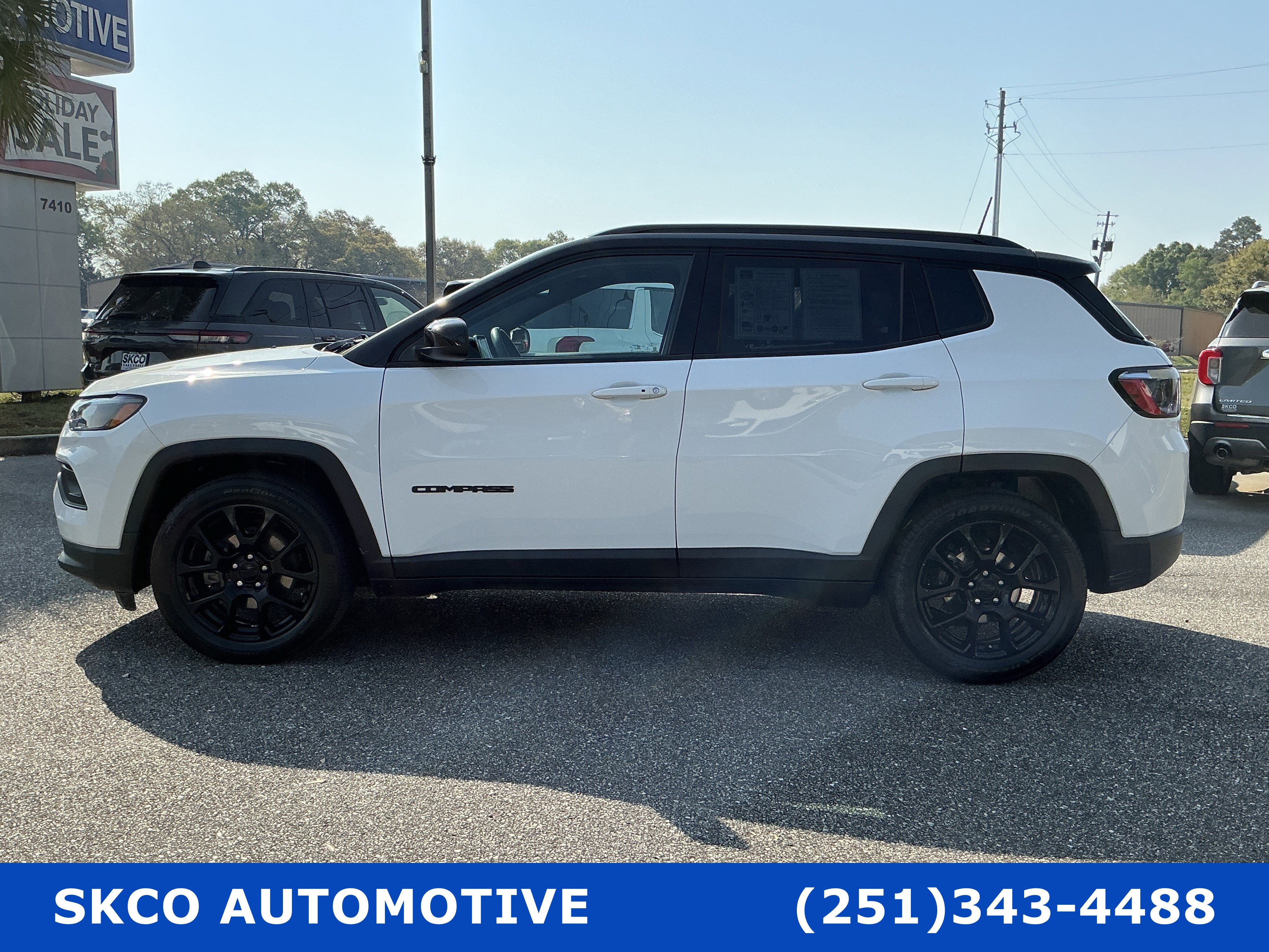 Used 2022 Jeep Compass Altitude image 2
