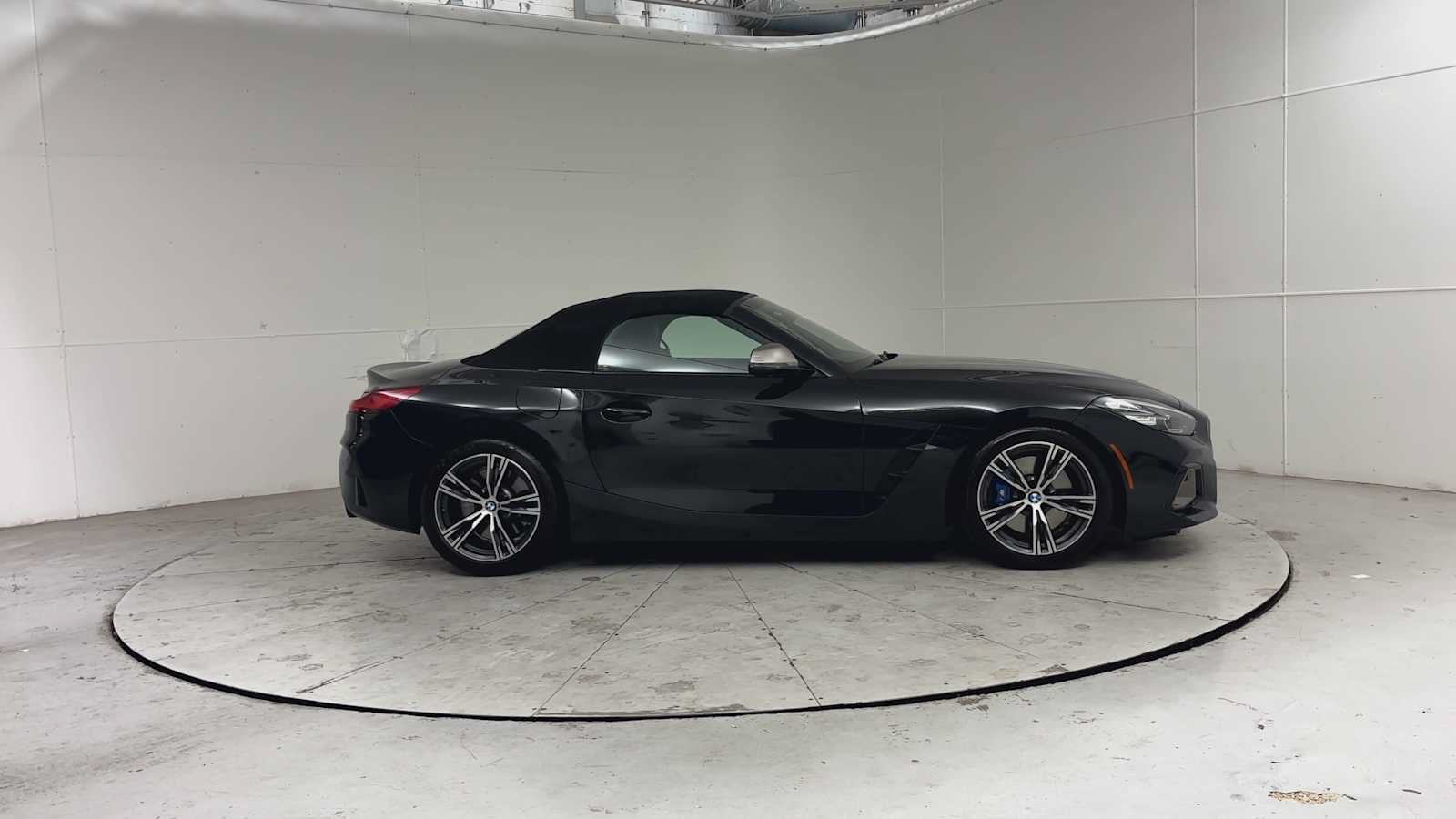 Used 2023 BMW Z4 M40i w/ Driving Assistance Package RWD image 6