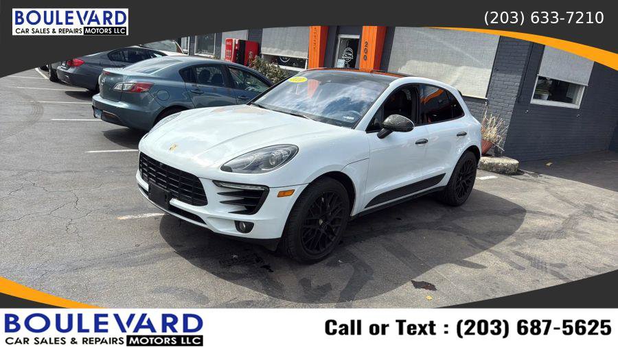 Used 2017 Porsche Macan S image 3