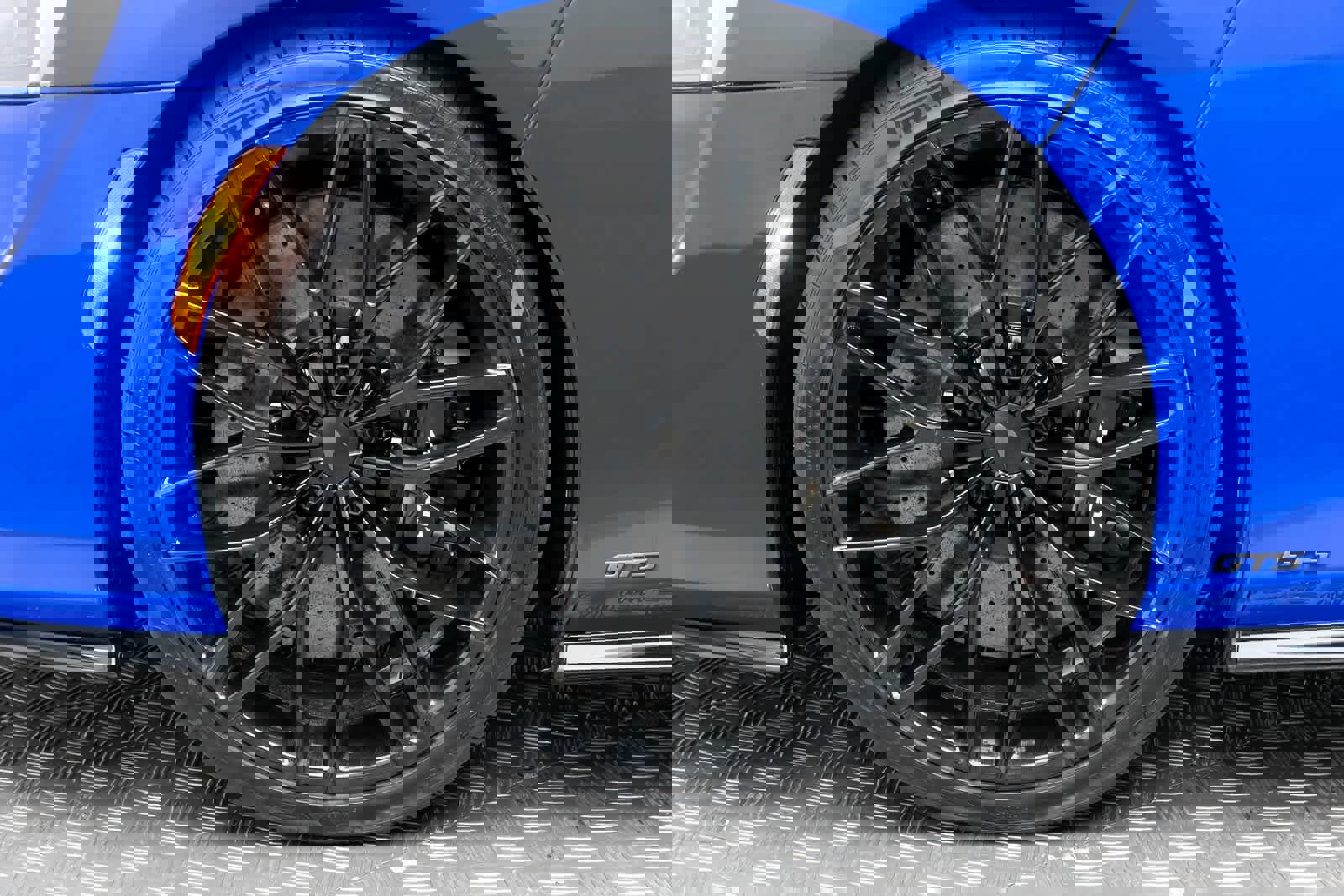 New 2025 McLaren GTS image 8