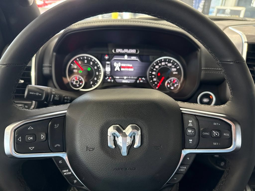 Used 2026 RAM 1500 Laramie AWD/4WD image 23