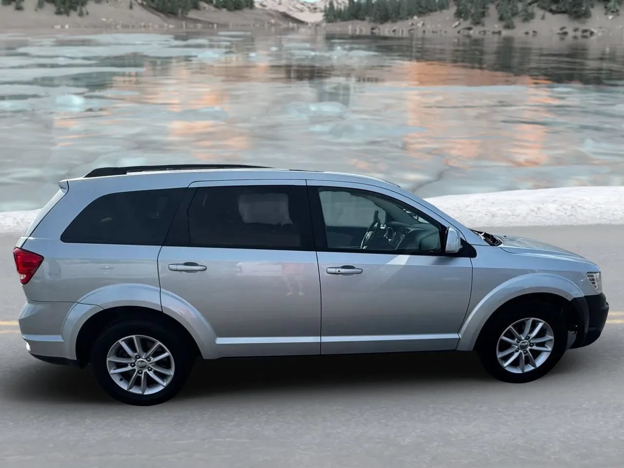 Used 2013 Dodge Journey SXT w/ Flexible Seating Group AWD/4WD image 2