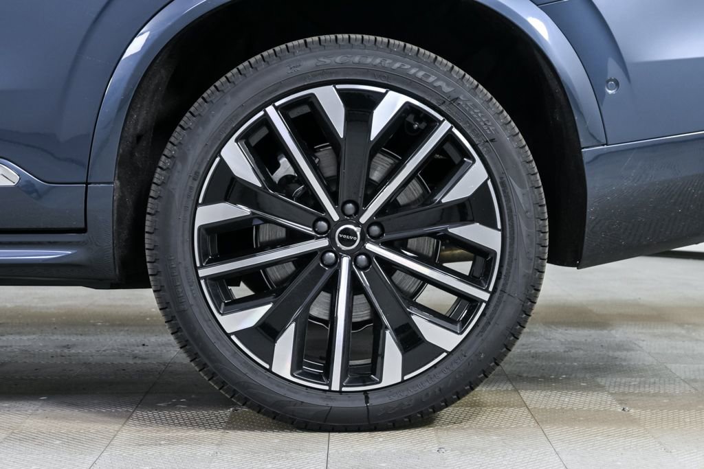 Certified 2026 Volvo XC90 B6 Ultra w/ Protection Package AWD/4WD image 42