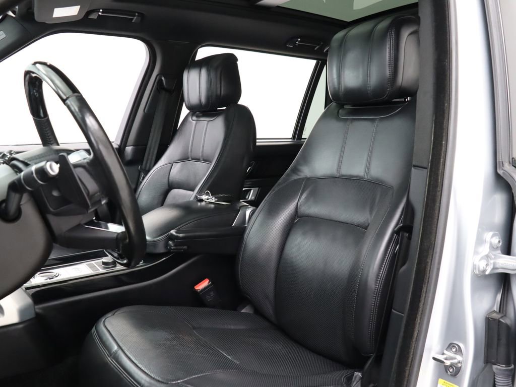 Used 2019 Land Rover Range Rover Long Wheelbase Supercharged image 10