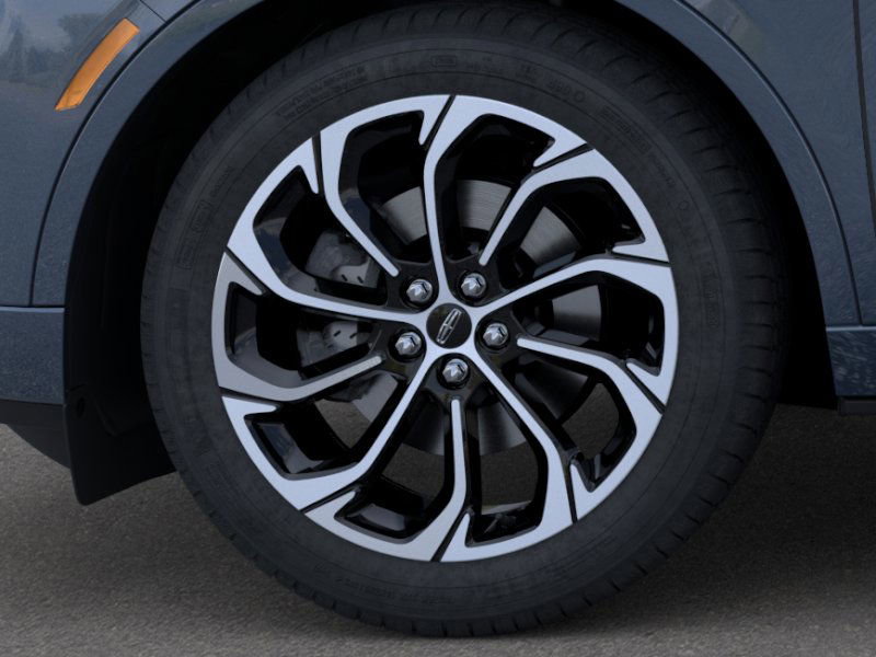 New 2026 Lincoln Nautilus Reserve image 19