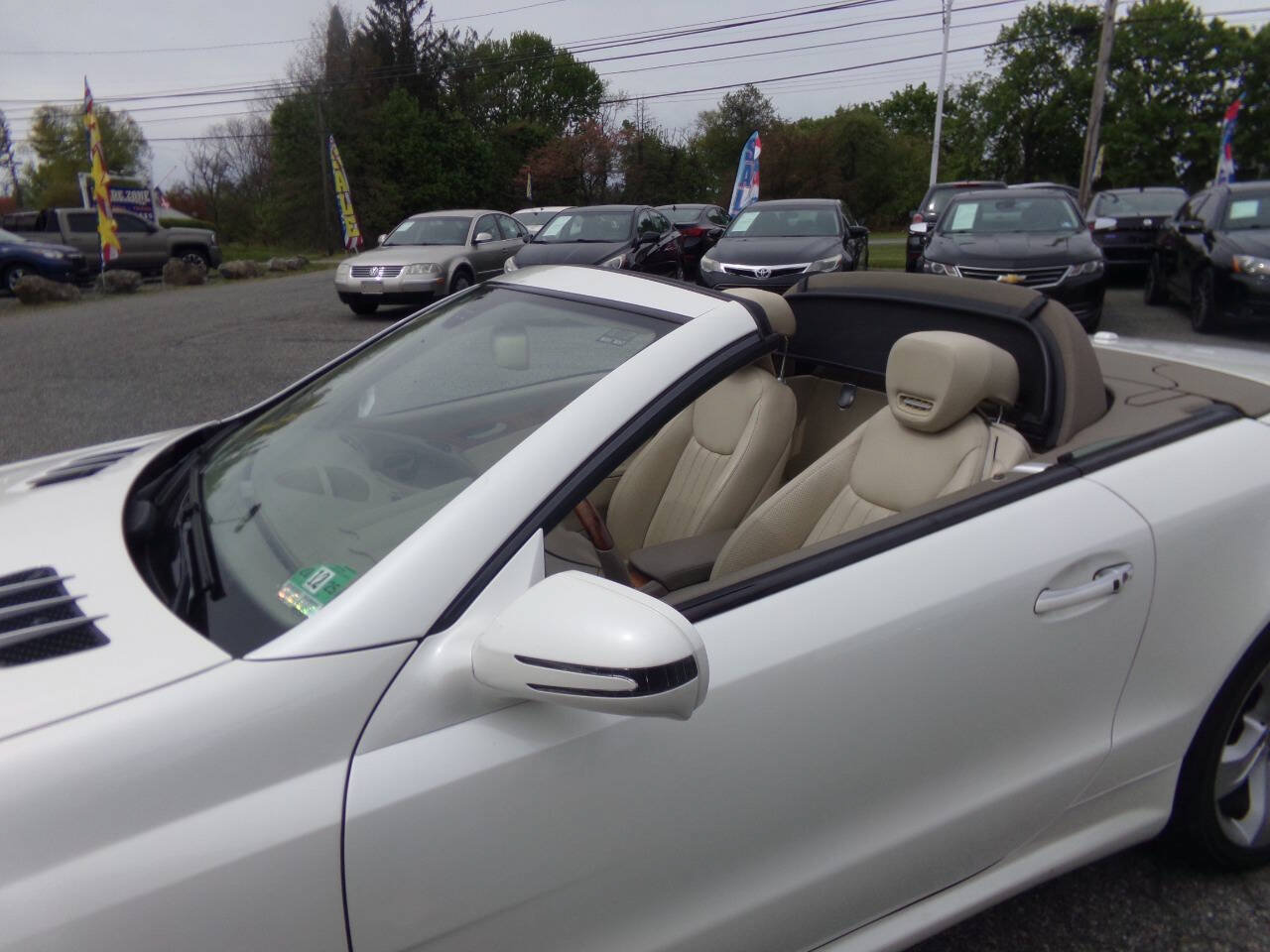 Used 2009 Mercedes-Benz SL 550 image 18
