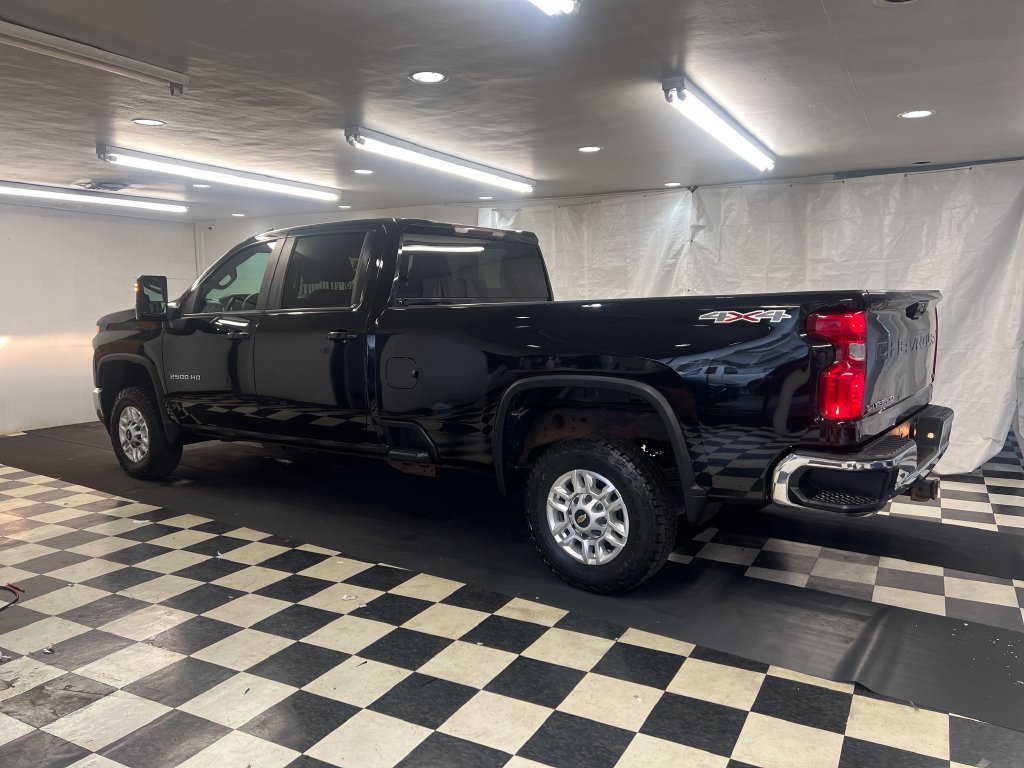 Used 2020 Chevrolet Silverado 2500 LT AWD/4WD image 10