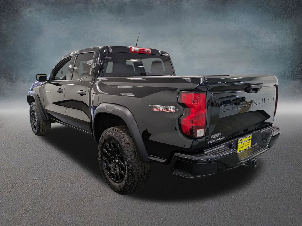 Used 2023 Chevrolet Colorado Trail Boss w/ Advanced Trailering Package AWD/4WD image 6