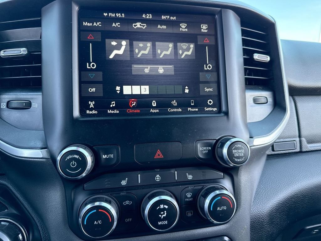 Used 2021 RAM 1500 Big Horn AWD/4WD image 18