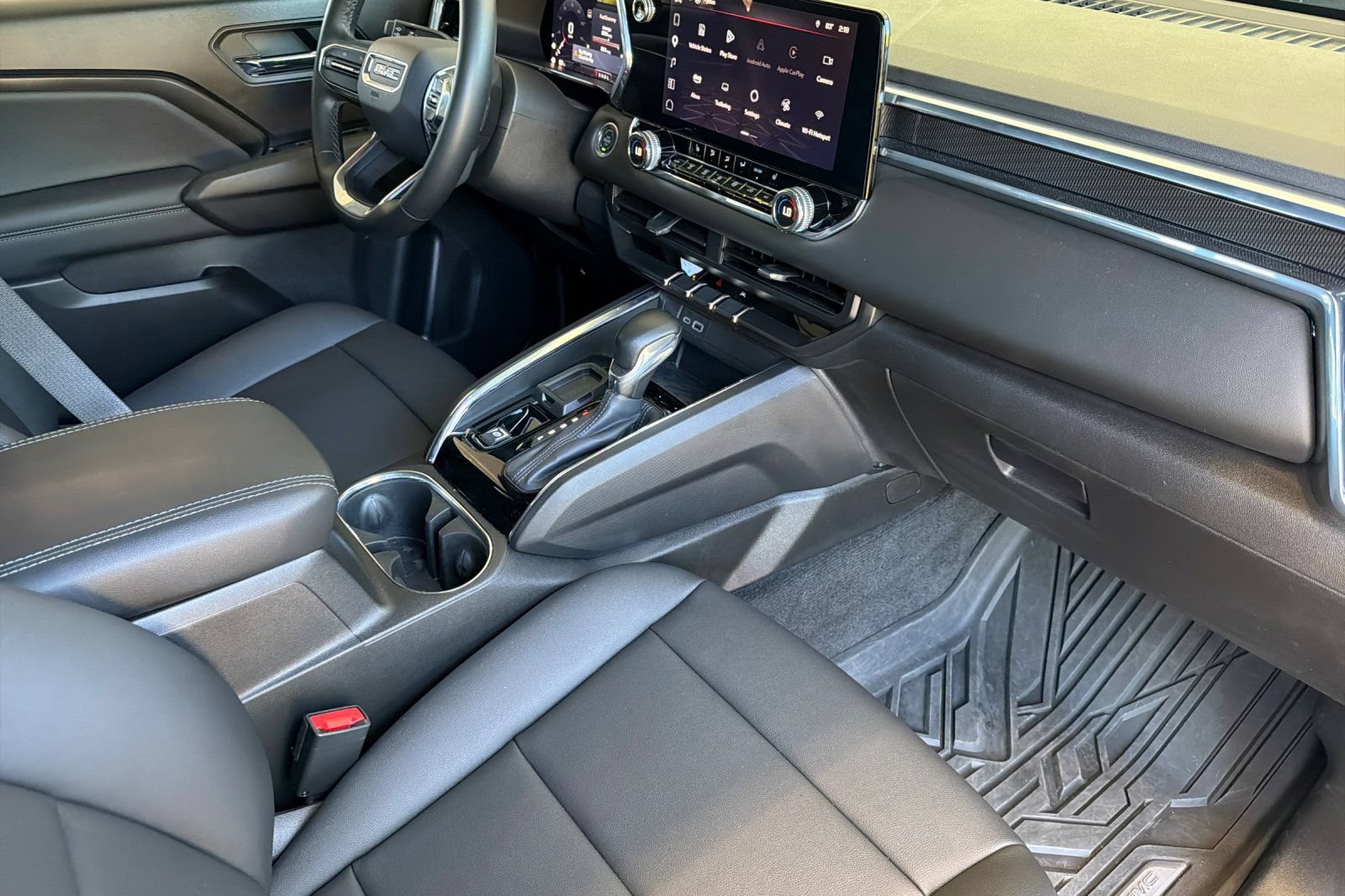 Used 2024 GMC Canyon Elevation w/ Elevation Premium Package RWD image 18