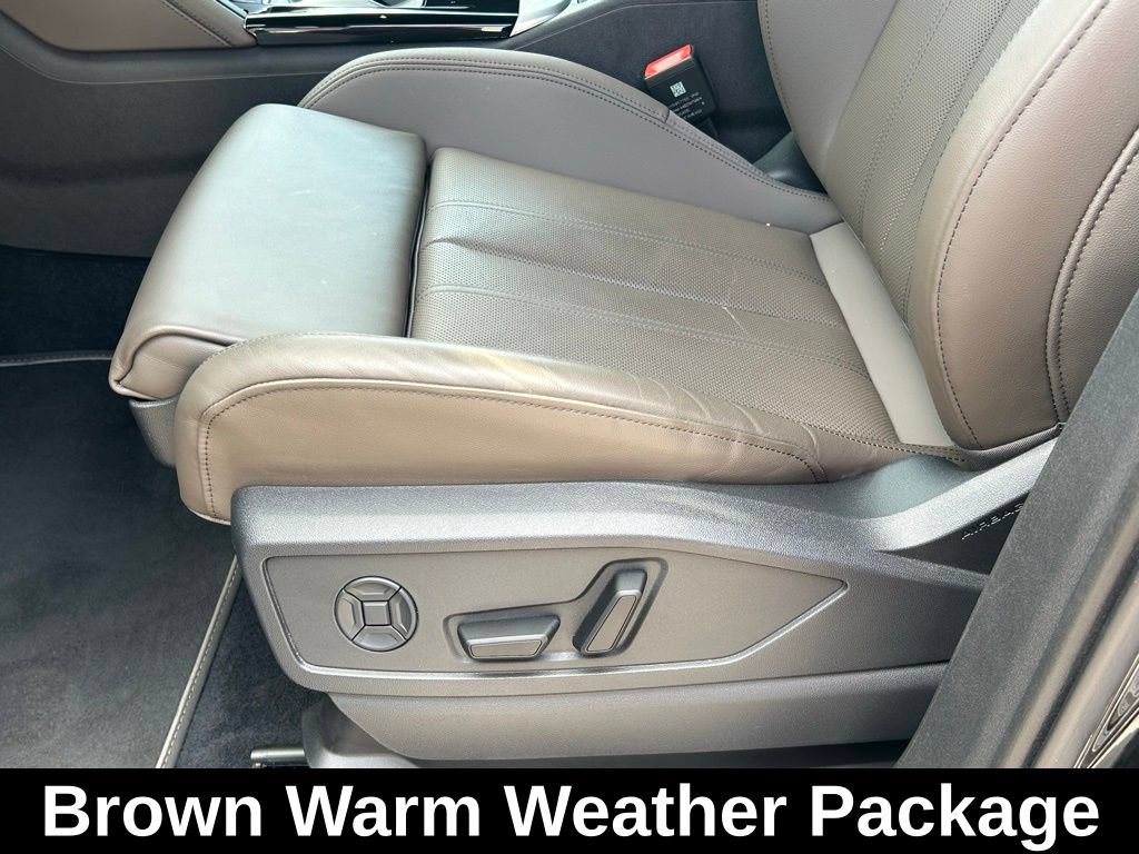 Used 2025 Audi Q5 Premium Plus w/ Premium Plus AWD/4WD image 17