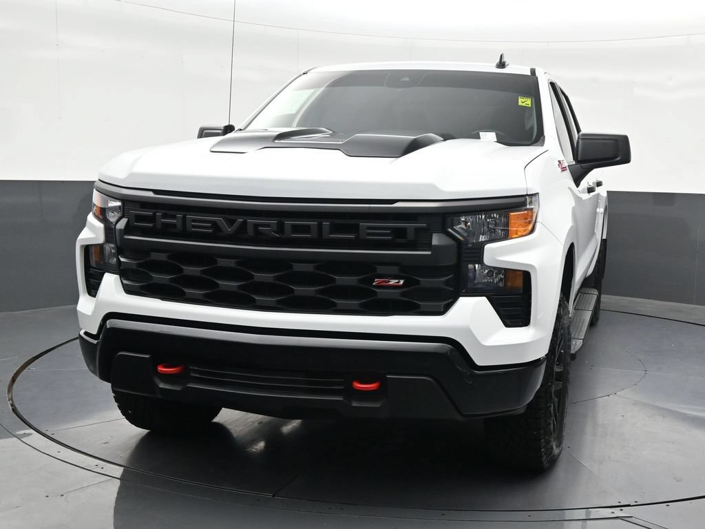 Used 2025 Chevrolet Silverado 1500 Custom Trail Boss AWD/4WD image 9