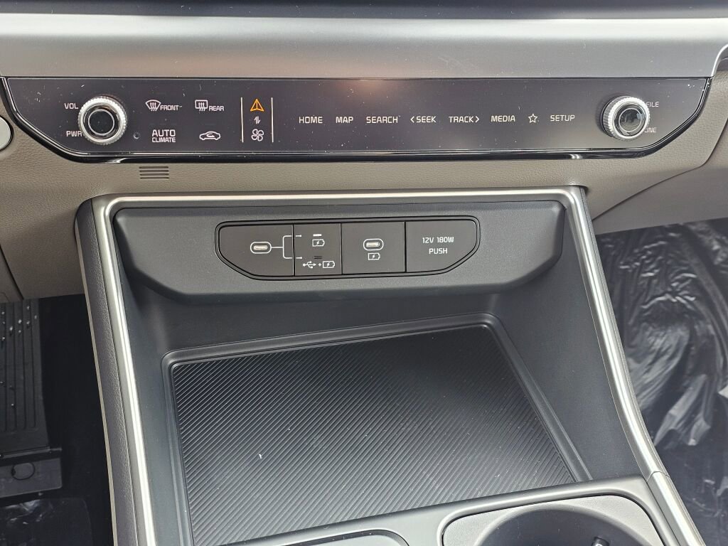 New 2026 Kia Carnival image 15