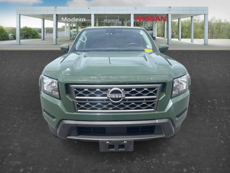 Certified 2023 Nissan Frontier SV w/ Technology Package AWD/4WD image 8