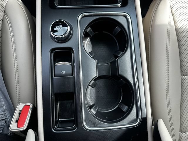 Certified 2024 Lincoln Corsair AWD w/ Equipment Group 101A image 26