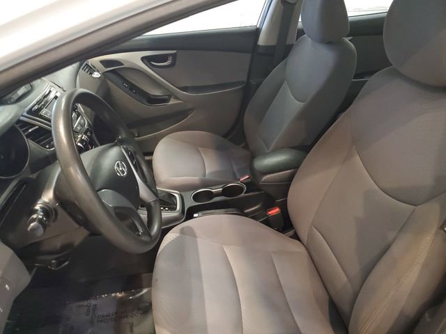 Used 2016 Hyundai Elantra SE image 10
