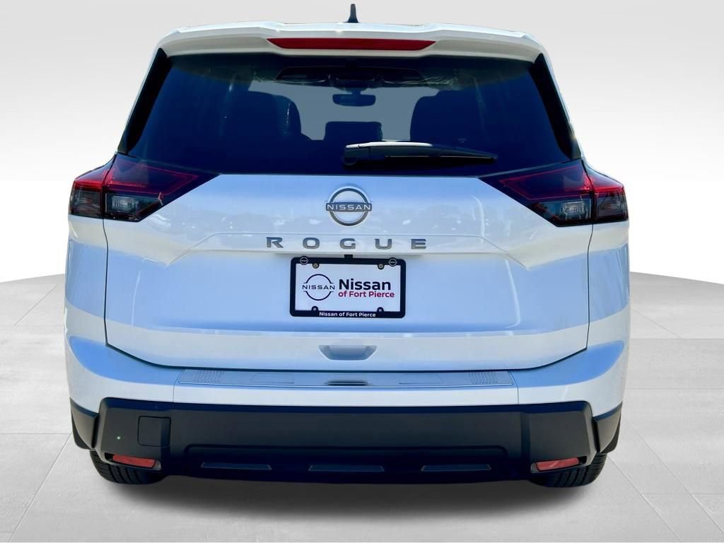 New 2026 Nissan Rogue SV image 7