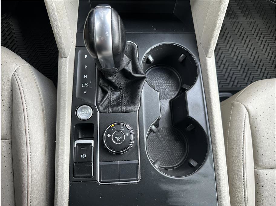 Used 2018 Volkswagen Atlas SE AWD/4WD image 25