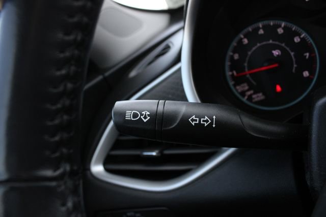 Used 2022 Chevrolet Malibu LT w/ Sport Edition FWD image 10