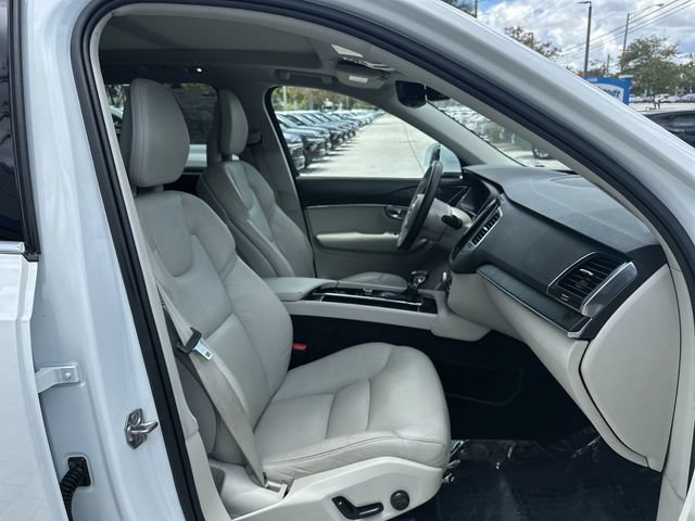 Used 2020 Volvo XC90 T6 Momentum AWD/4WD image 29