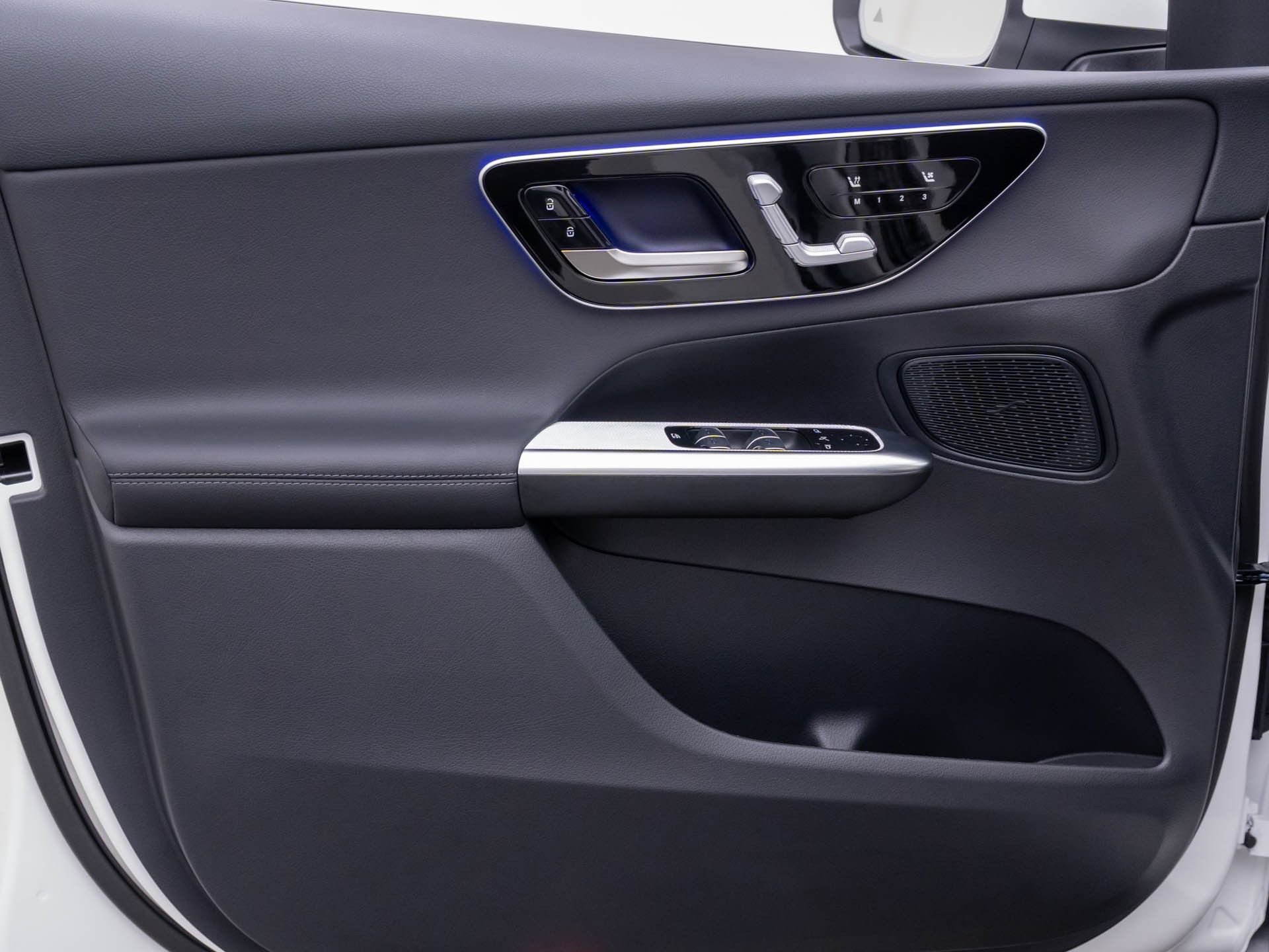 New 2026 Mercedes-Benz GLC 300 4MATIC image 12
