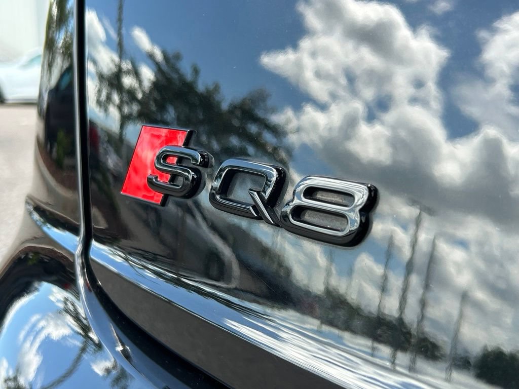 Used 2023 Audi SQ8 Prestige AWD/4WD image 48