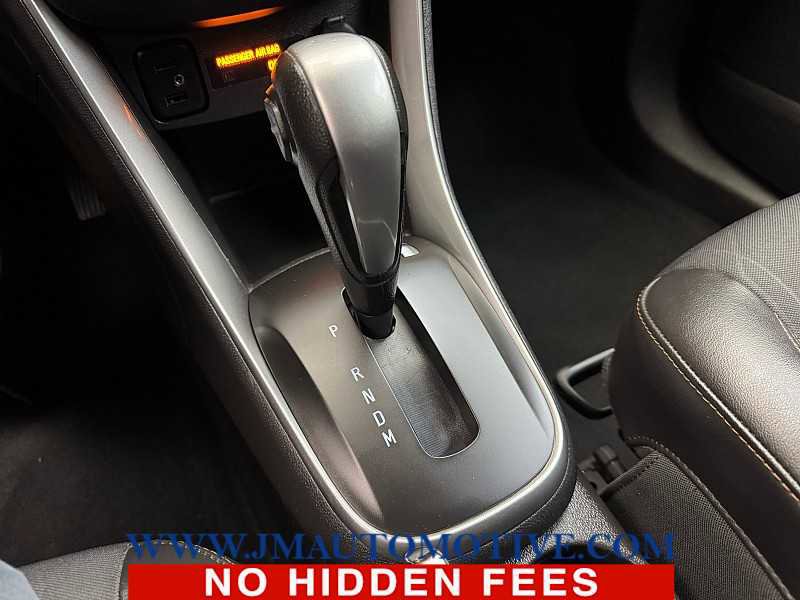 Used 2019 Chevrolet Trax LT w/ LT Convenience Package image 30