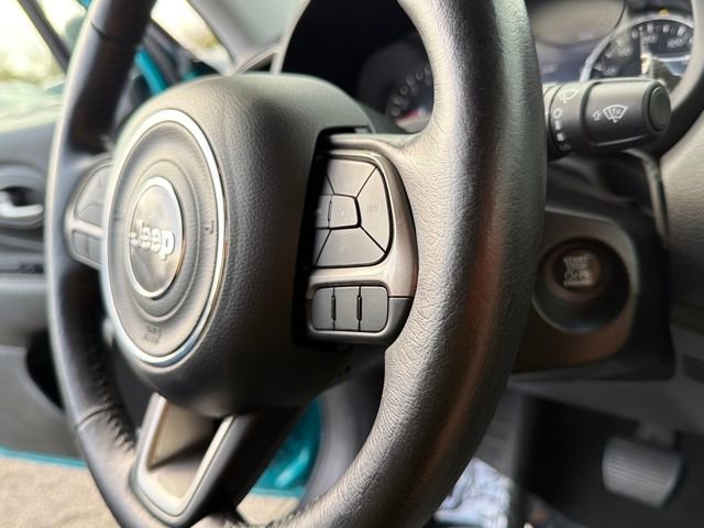 Used 2022 Jeep Renegade Latitude image 17