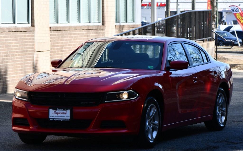 Used 2022 Dodge Charger SXT image 3