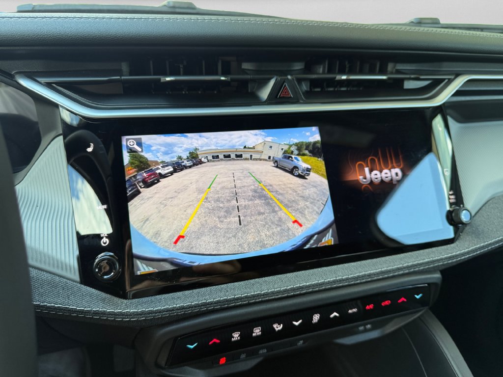 New 2026 Jeep Cherokee Laredo AWD/4WD image 20