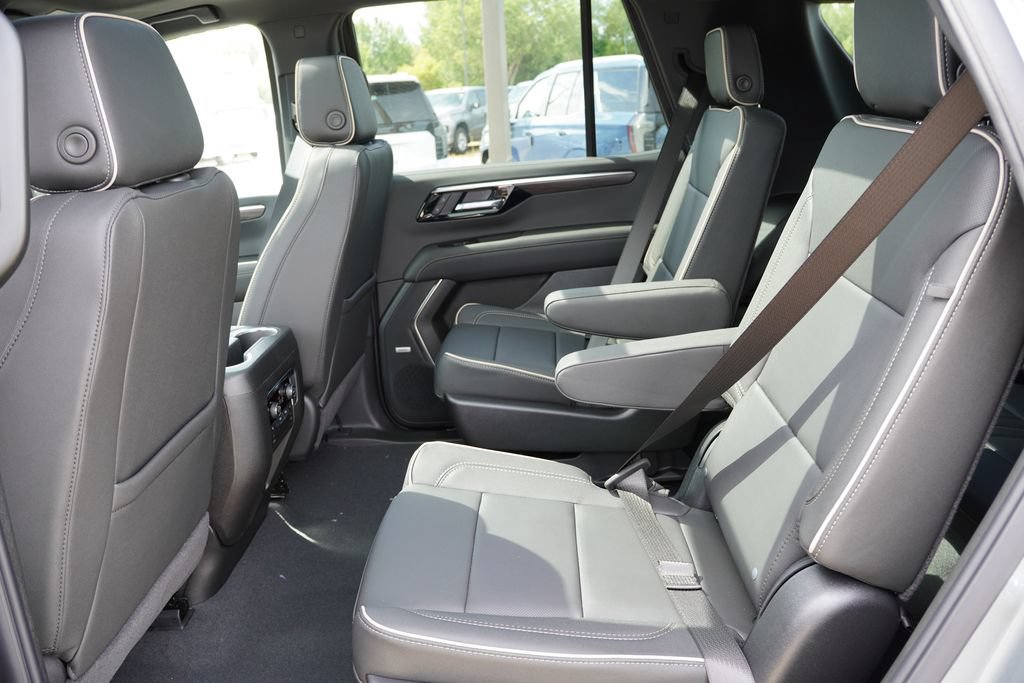 New 2026 Chevrolet Tahoe Premier w/ Sun And Tow Package AWD/4WD image 12