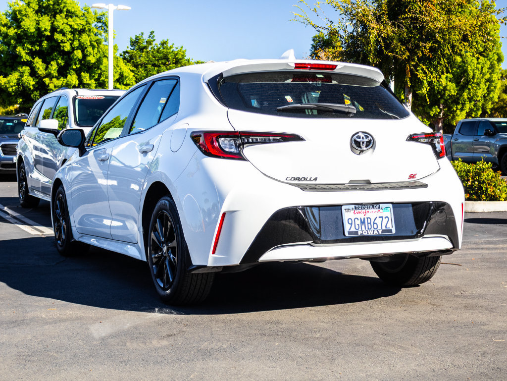 Used 2023 Toyota Corolla SE FWD image 5