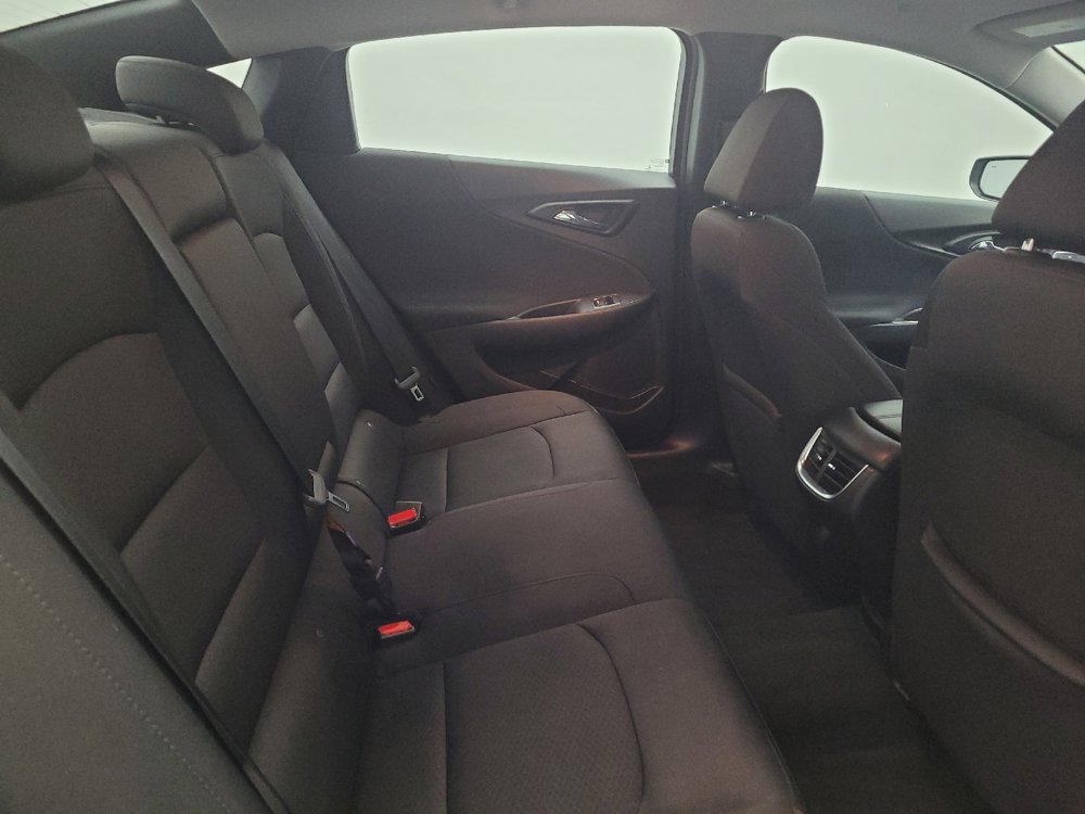 Used 2019 Chevrolet Malibu LT w/ Driver Confidence Package FWD image 19