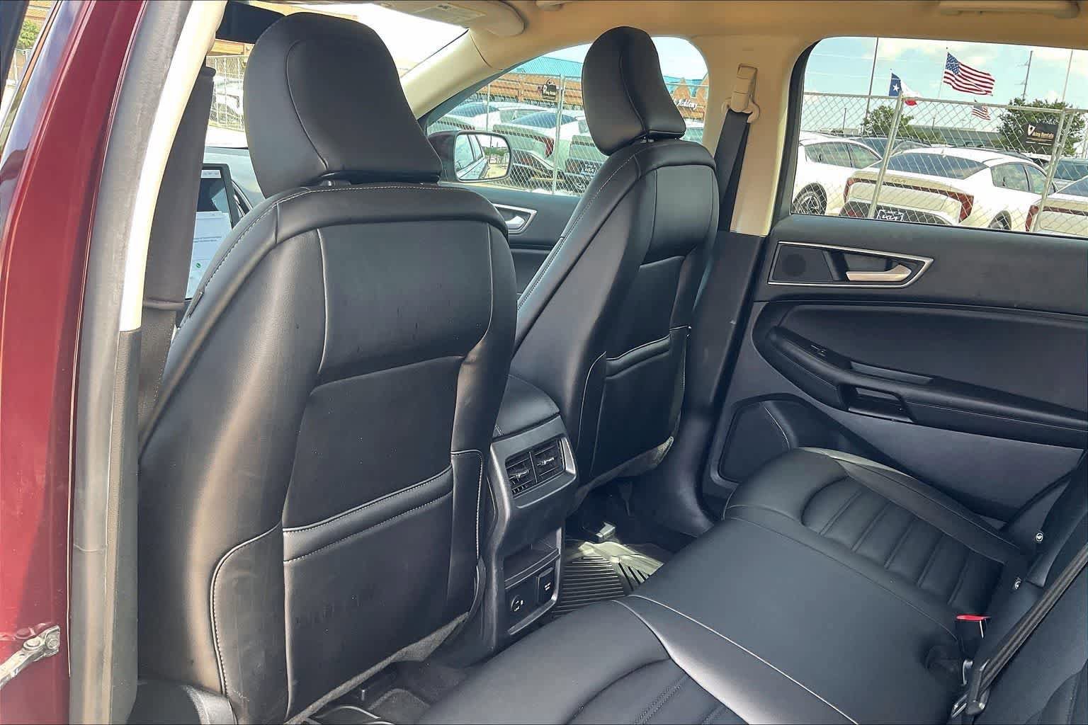 Used 2022 Ford Edge SEL w/ Convenience Package AWD/4WD image 11