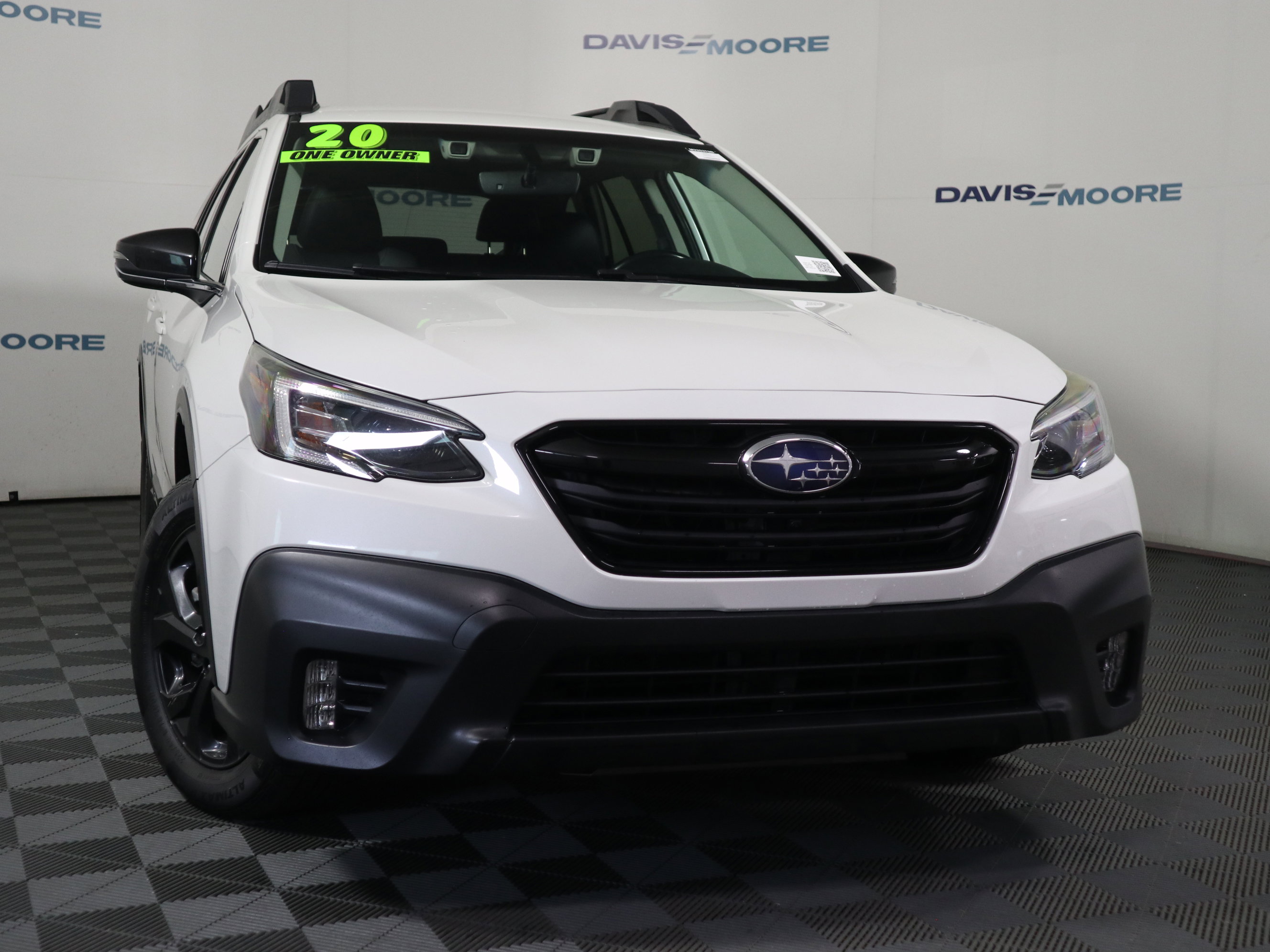 Used 2020 Subaru Outback Onyx Edition XT image 2