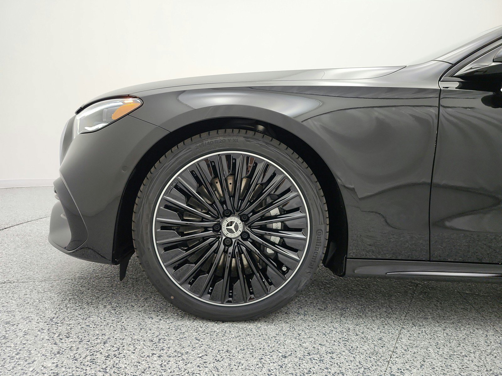 New 2027 Mercedes-Benz E 450 4MATIC Sedan image 13