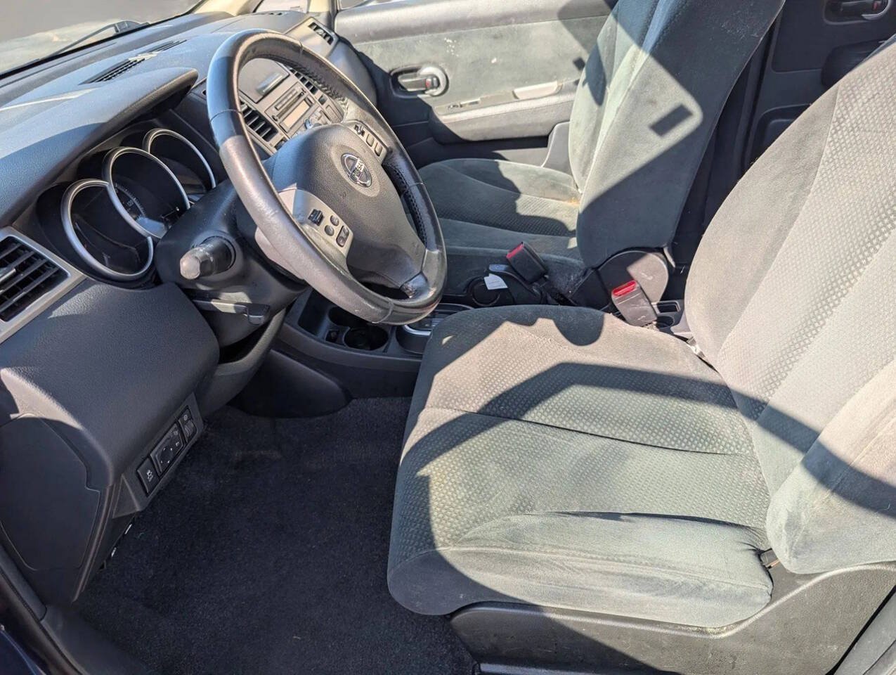 Used 2012 Nissan Versa 1.8 S w/ Special Edition Pkg FWD image 24